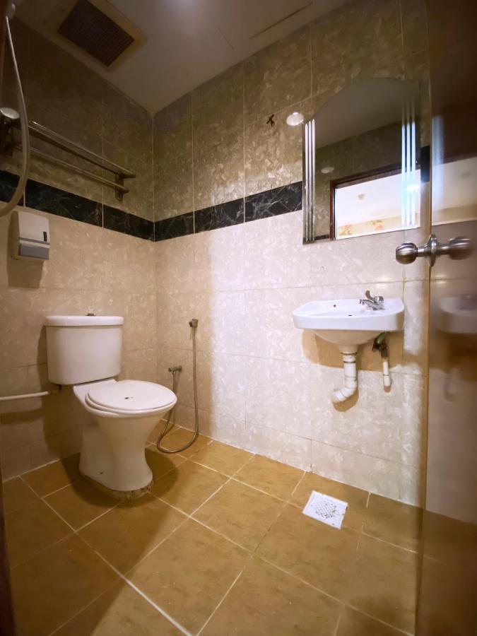Mr Hotel Nusa Bestari Skudai Luaran gambar