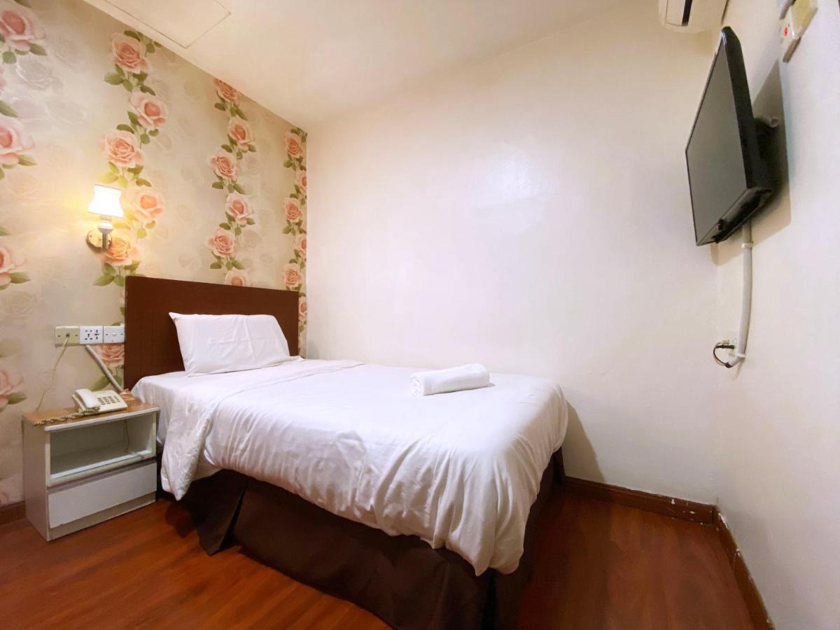 Mr Hotel Nusa Bestari Skudai Luaran gambar