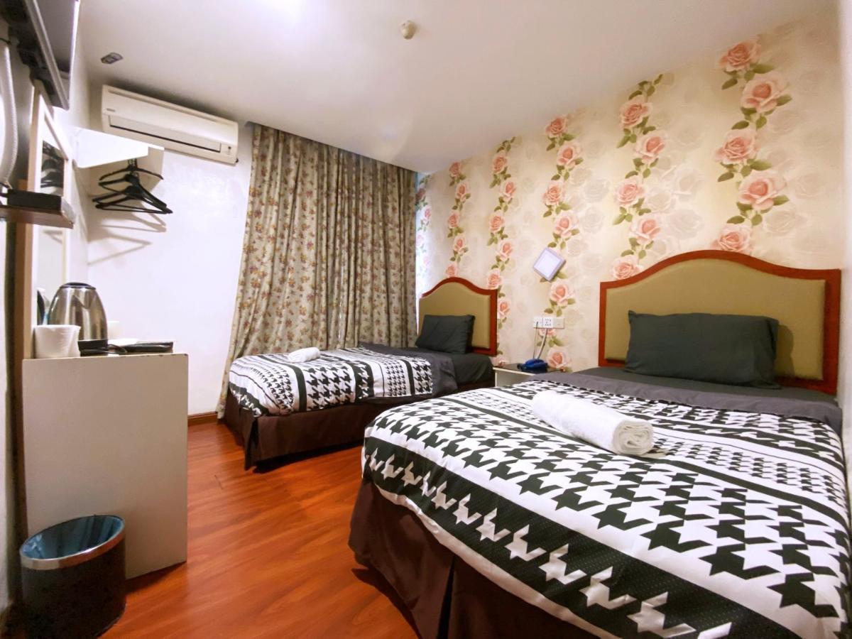 Mr Hotel Nusa Bestari Skudai Luaran gambar